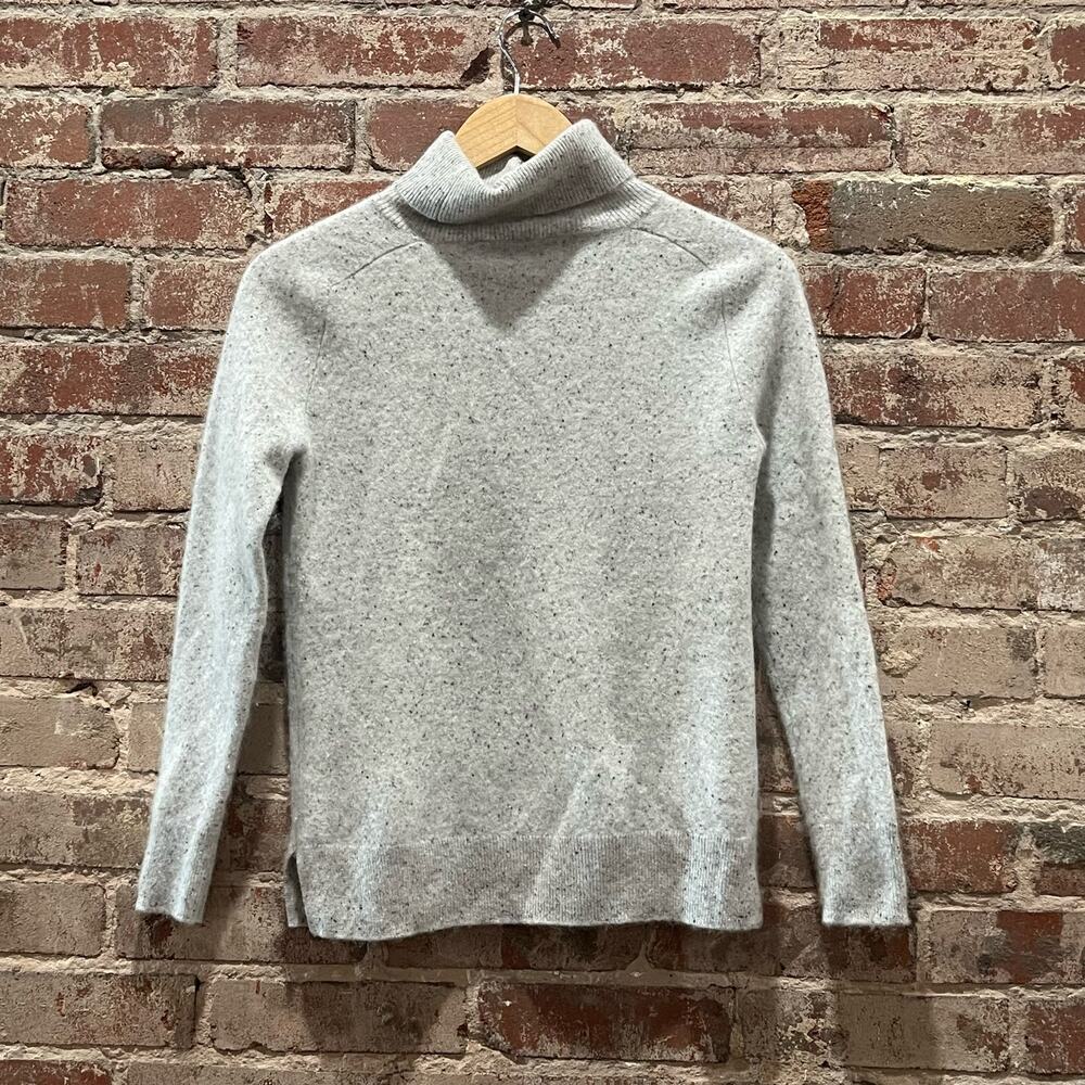 Ann Taylor Light Gray Turtleneck Sweater - Picture 4 of 6